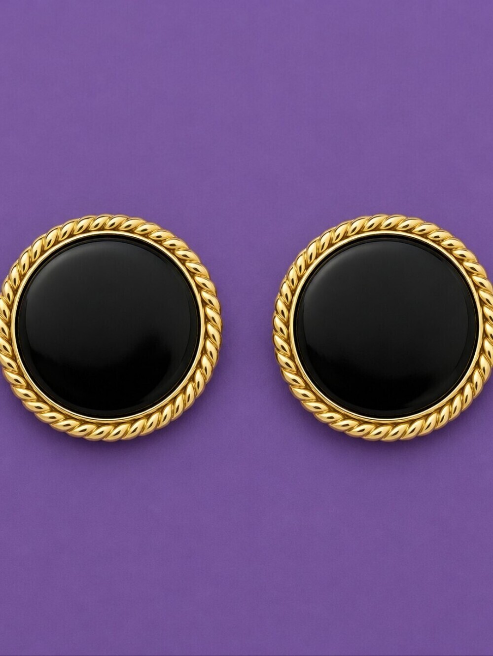 3/$25 VTG Black Goldtone Rope Rimmed Circle Post Earrings